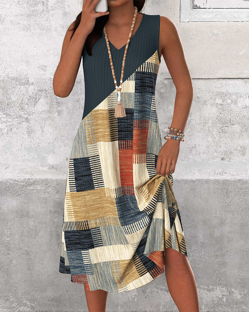 Ärmelloses Kontrastkleid mit V-Ausschnitt