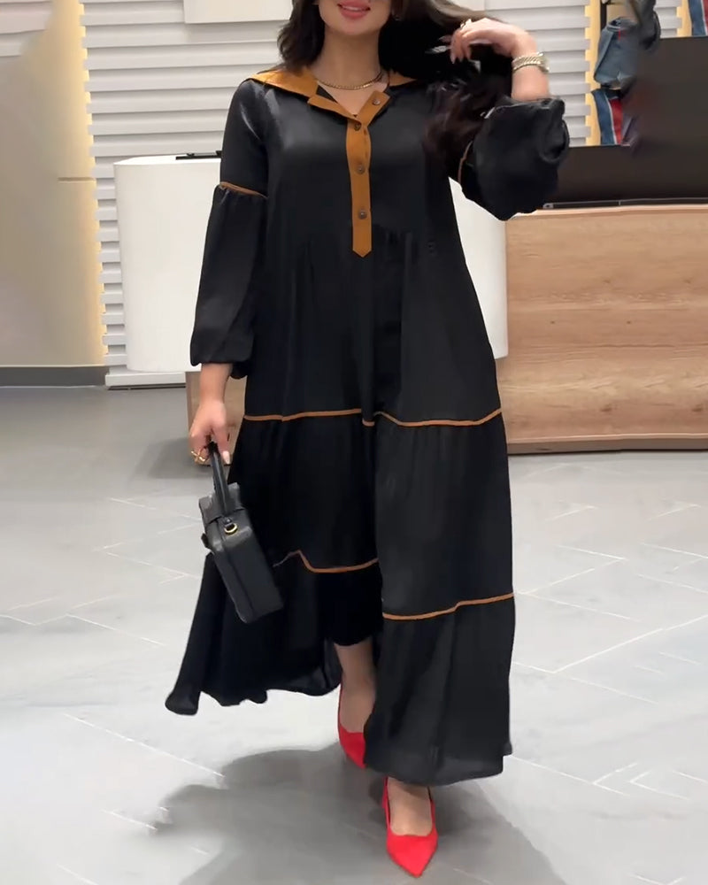 Langes Freizeitkleid in Kontrastfarbe