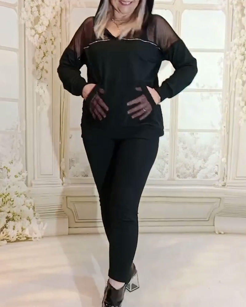 Lässiges Sweatshirt mit Kapuze und Kontrast