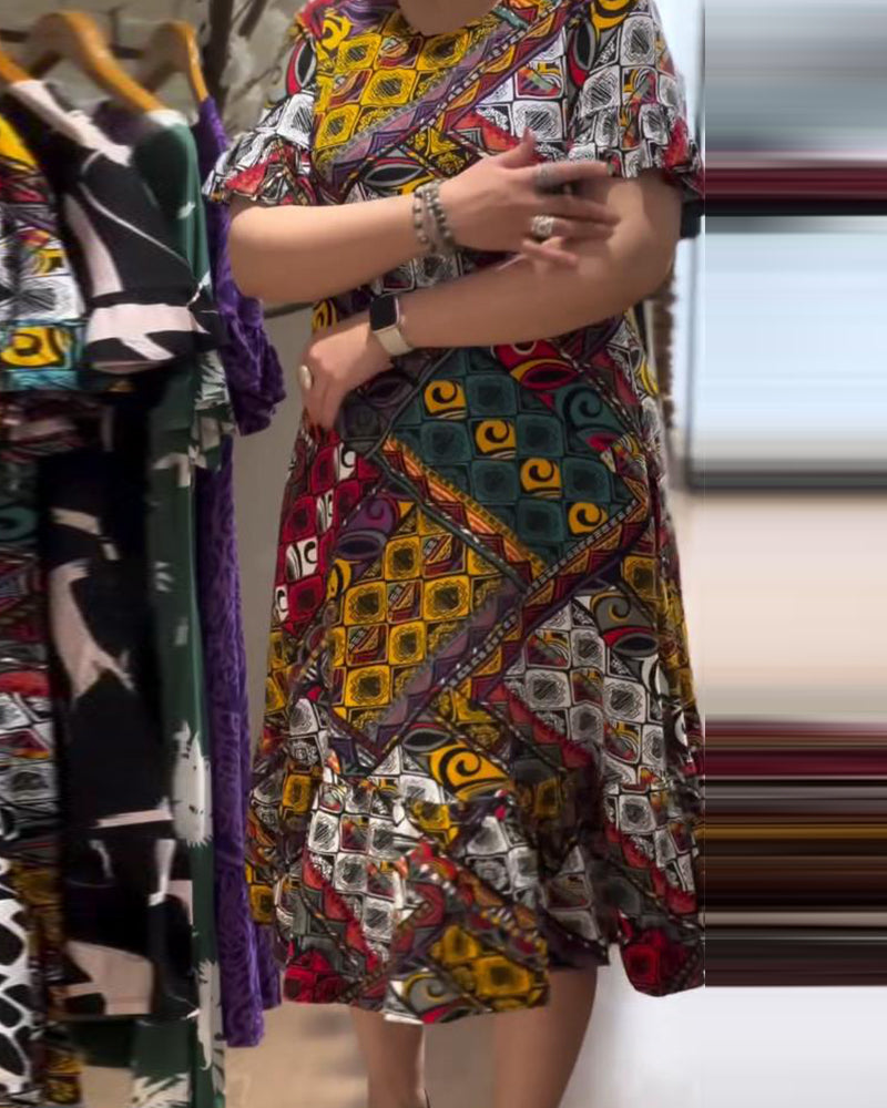 Gerade geschnittenes Kleid mit Vintage-Print