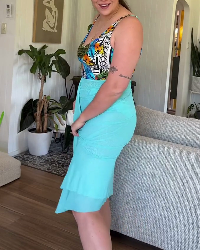 Costume da bagno intero con stampa e lacci sulle spalle da donna e set di pareo