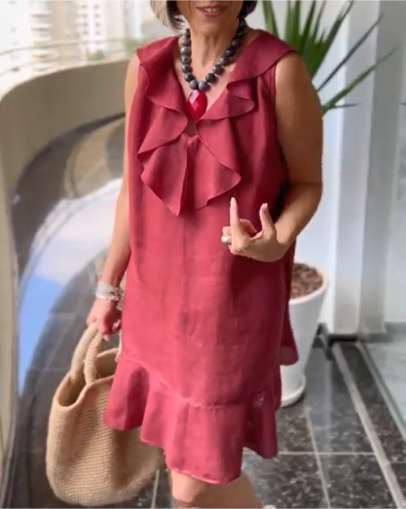 Ärmelloses, einfarbiges Kleid mit Rüschen