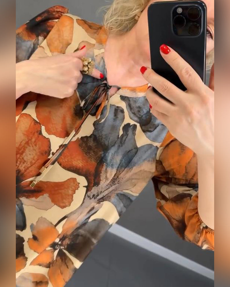 Rüschenkleid mit Vintage-Blumendruck