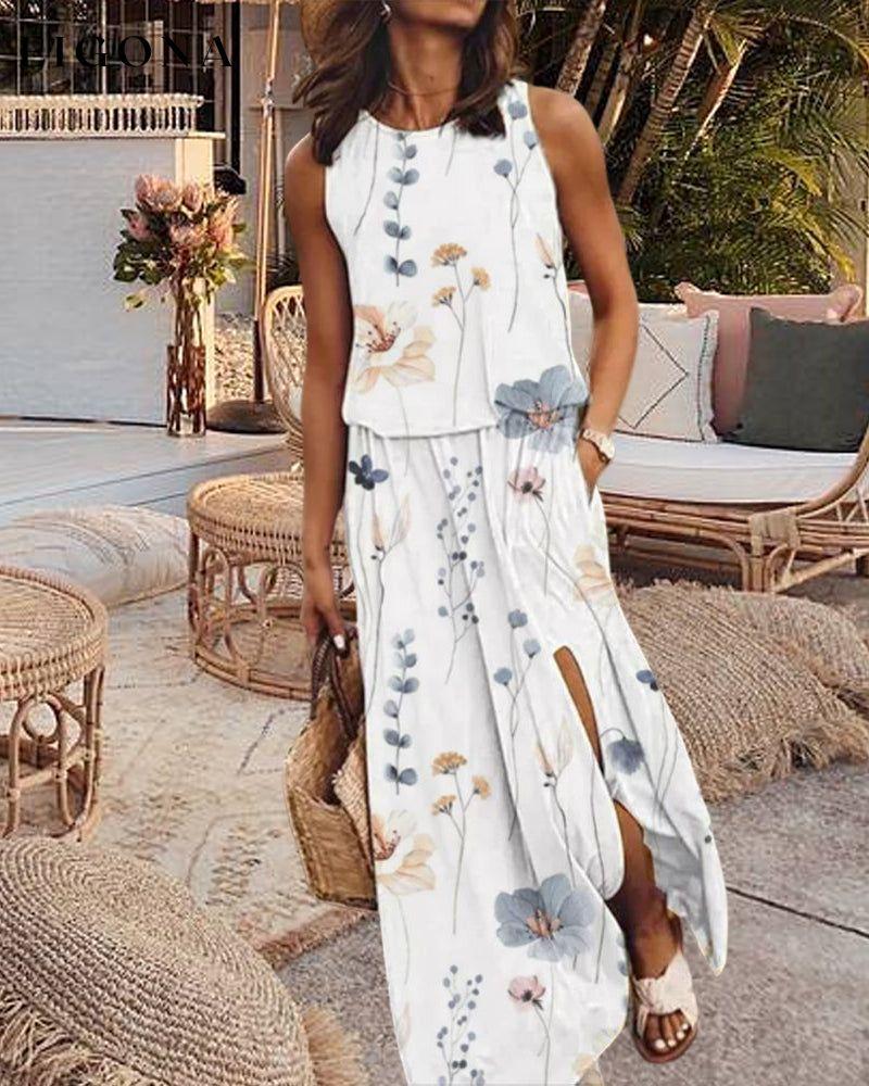 Sleeveless Dress in Floral Print 23BF Casual Dresses Clothes Dresses Spring Summer