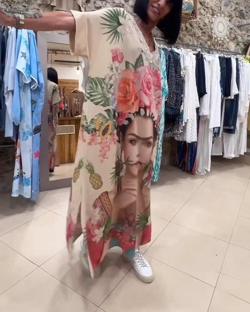 Locker sitzendes Kleid mit V-Ausschnitt und Pailletten