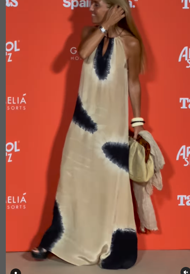 Ärmelloses Neckholderkleid mit Farbverlauf