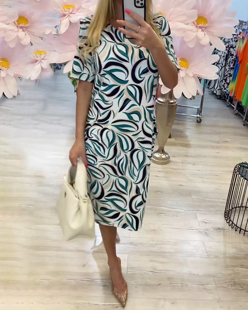 Gerade geschnittenes Kleid mit Rundhalsausschnitt und Blumenmuster