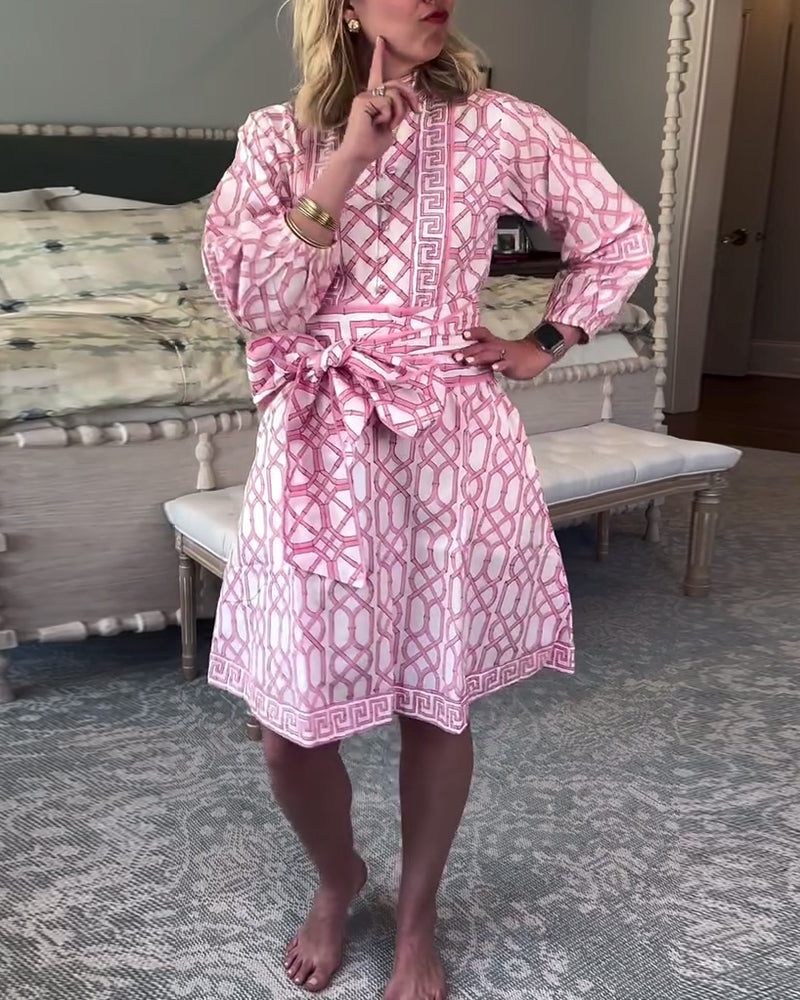 Loses Kleid mit Laternenärmeln, Stehkragen und Print