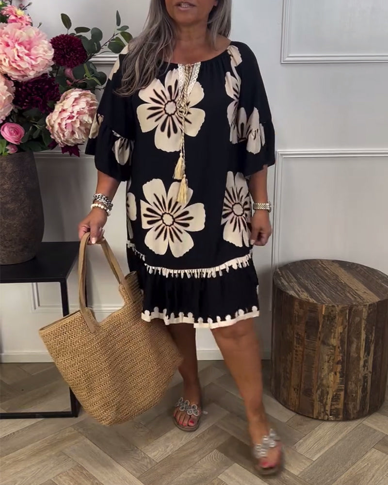 Oversize-Kleid mit Print und halblangen Ärmeln zum Binden