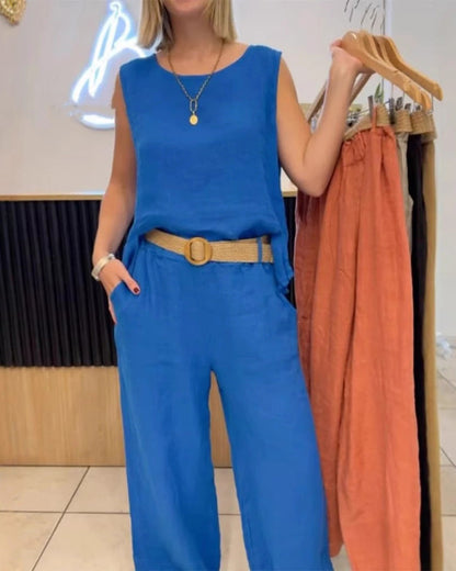 Einfarbiges ärmelloses Hosenset aus Baumwolle und Leinen