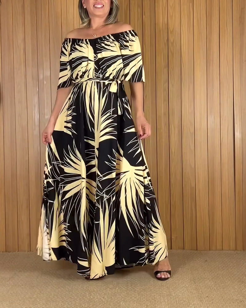 Schulterfreies Kleid mit Blattmuster