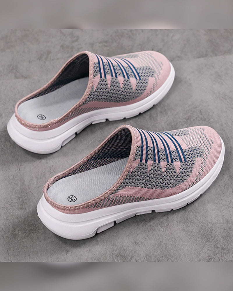 Flying Mesh Semi-Trailer