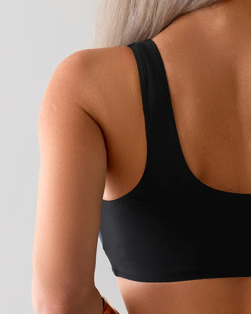 Bikini in Kontrastfarbe