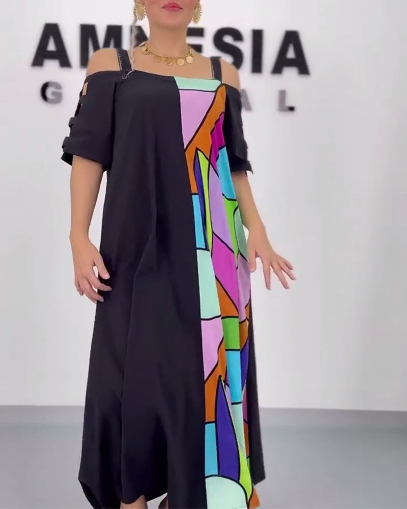 Lockeres Kleid mit schulterfreiem Kontrastdruck