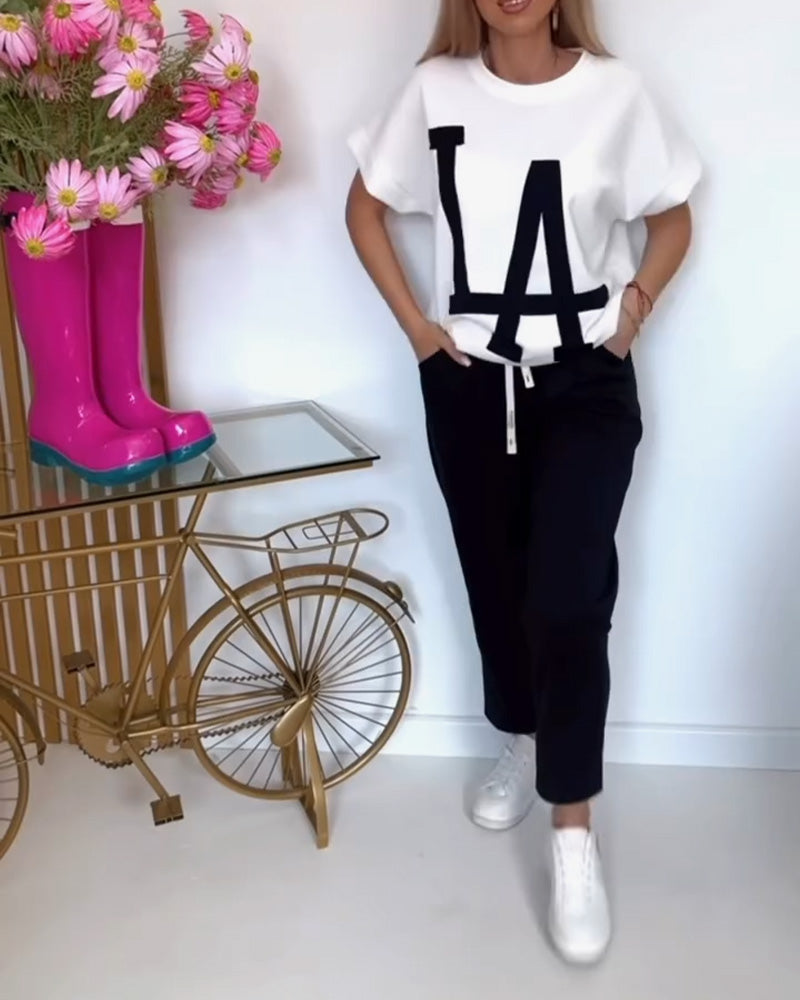 Lässiges Sport-Set mit Buchstabendruck