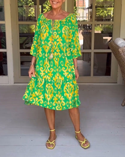 Lockeres Kleid mit Glockenärmeln und Print