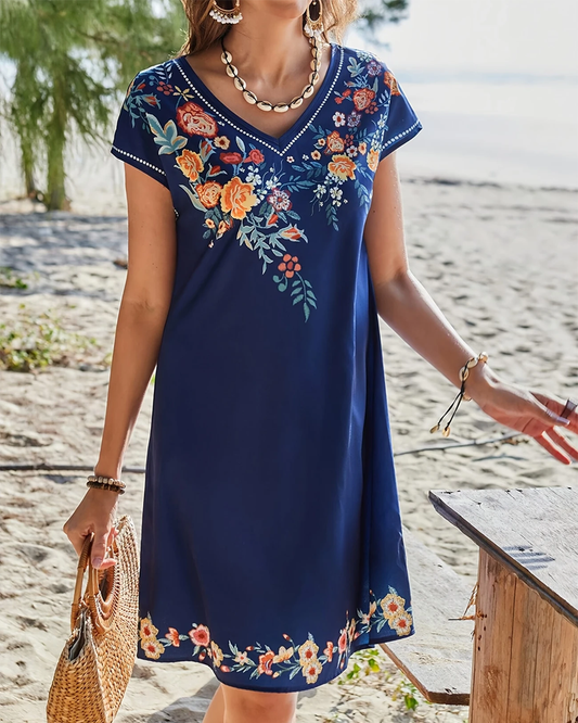 Lässiges bedrucktes Kurzarmkleid