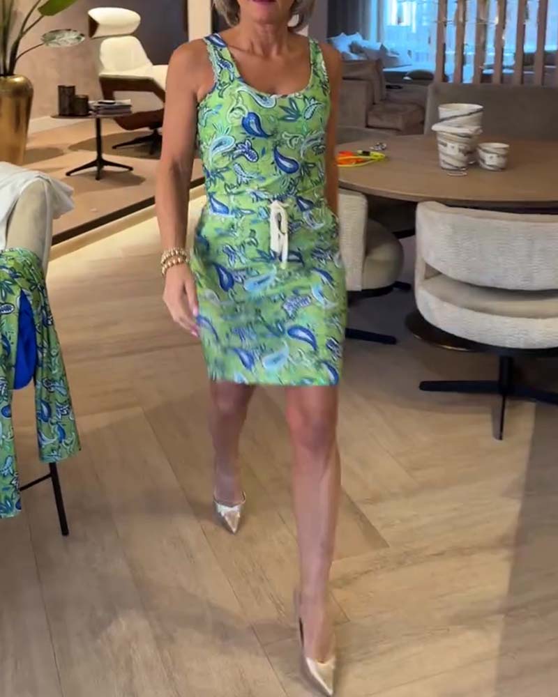 Sleeveless Slim-Fitting Strappy Cashew Flower Dress