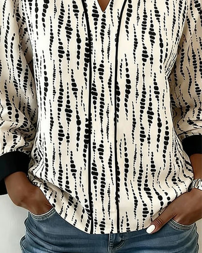 Color-Blocked V-Neck Long-Sleeved Printed Top