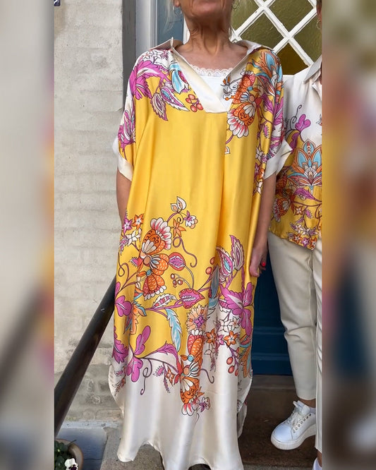 Abito ampio stampato con risvolto