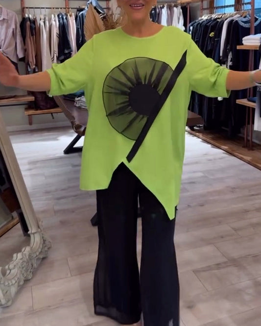 Lässiges T-Shirt mit kurzen Ärmeln und Blumendruck