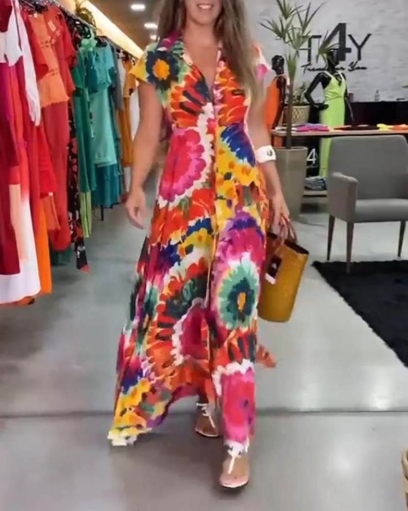 Buntes Kleid mit Taschen und Blumenmuster