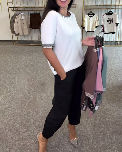 Pullover mit Rundhalsausschnitt in Kontrastfarbe