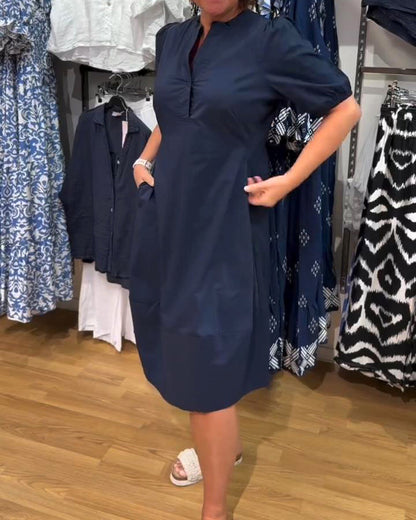 Lockeres Kleid mit Puffärmeln und einfarbiger Farbe