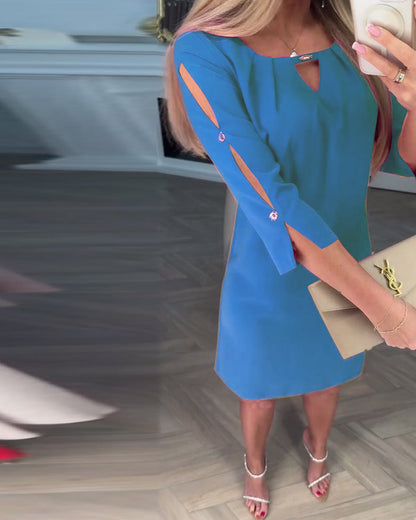 Elegante abito dritto in tinta unita con scollo a V