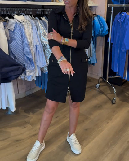 Einfarbiges Langarmkleid mit Revers und Reißverschluss