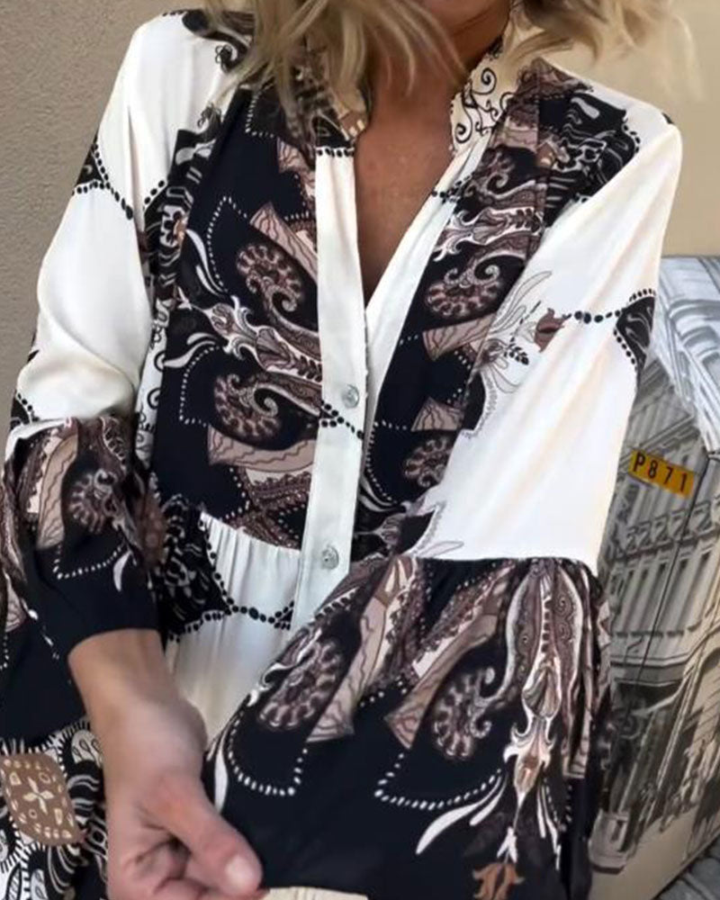 Retro-Kleid mit Trompetenärmeln und Stehkragen