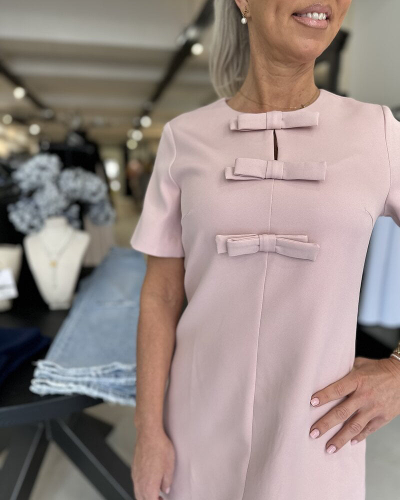 Elegantes Kleid mit Rundhalsausschnitt und Schleife in Volltonfarbe