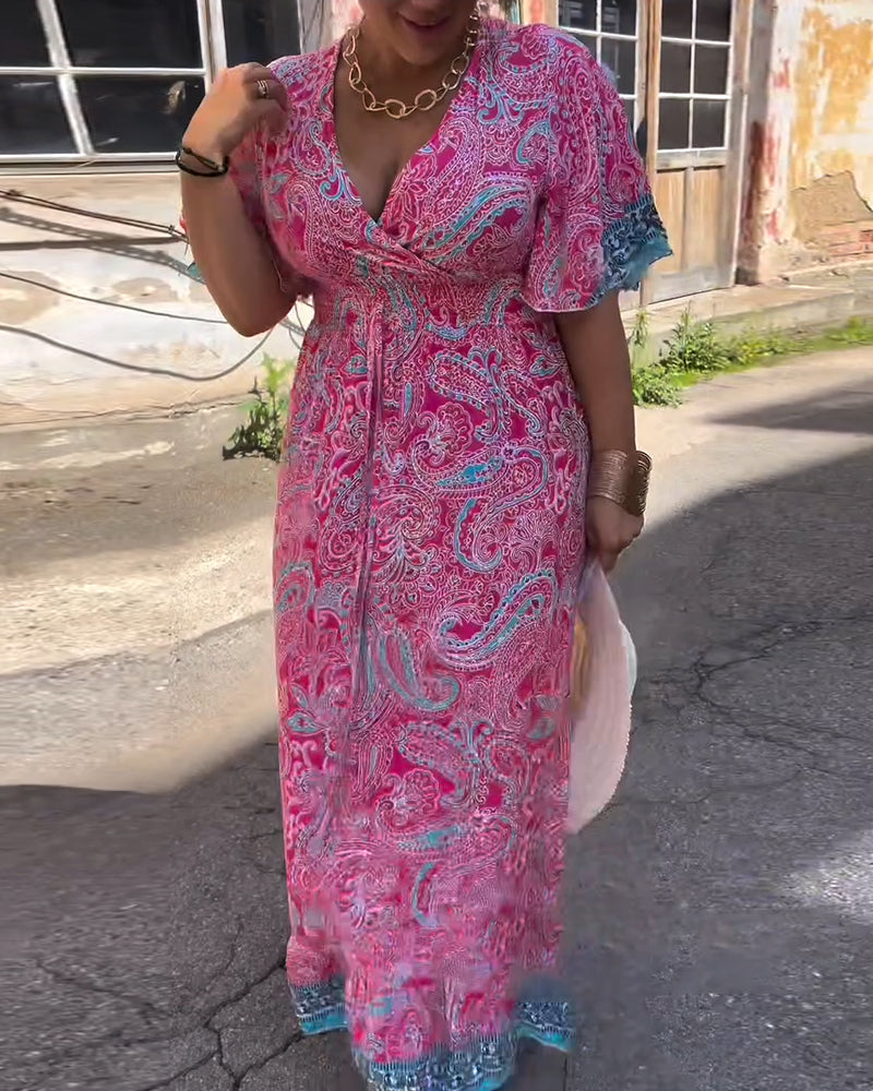 Abito stampato con scollo a V