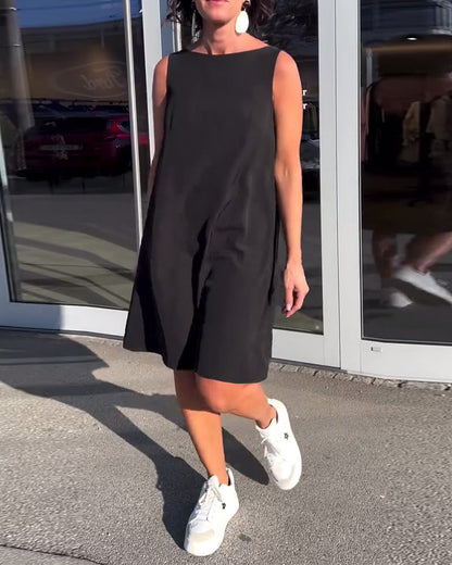 Ärmelloses, einfarbiges Etuikleid