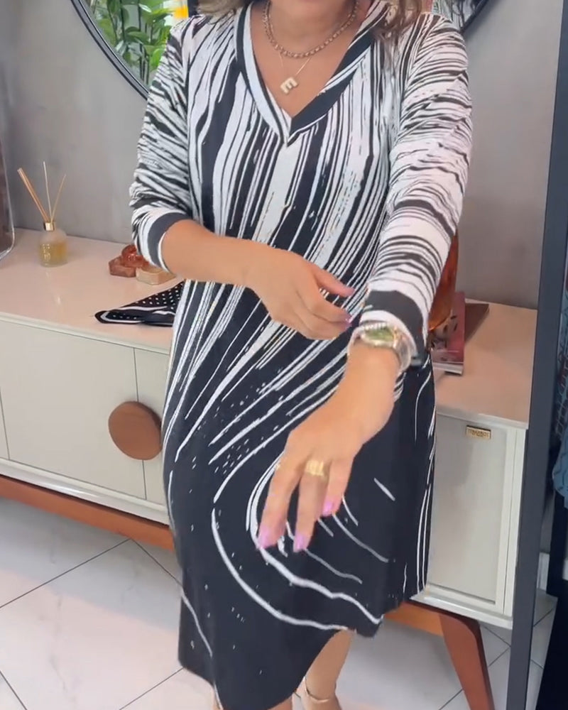 Wave Pattern V-Neck Dress