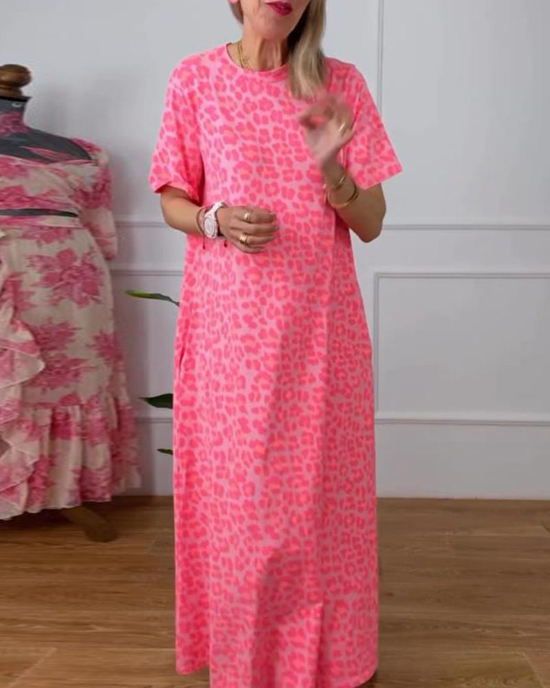 Abito a maniche corte con stampa leopardata