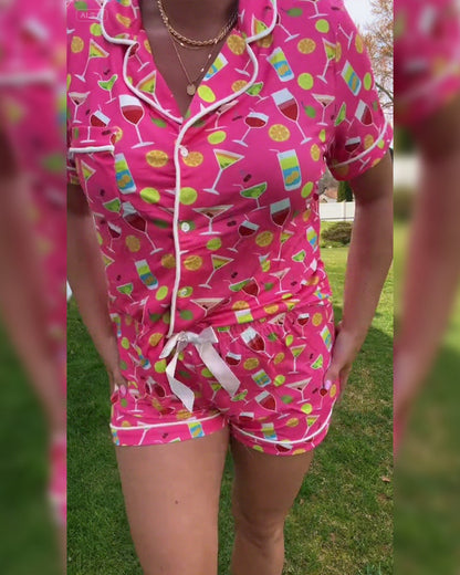 Set casual da due pezzi con stampa di bottiglie di vino