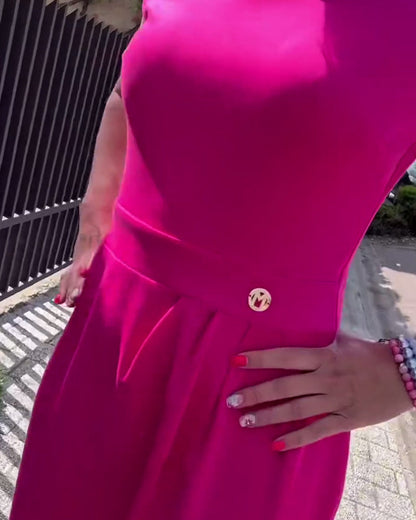 Kurzarmkleid mit halbem Rollkragen