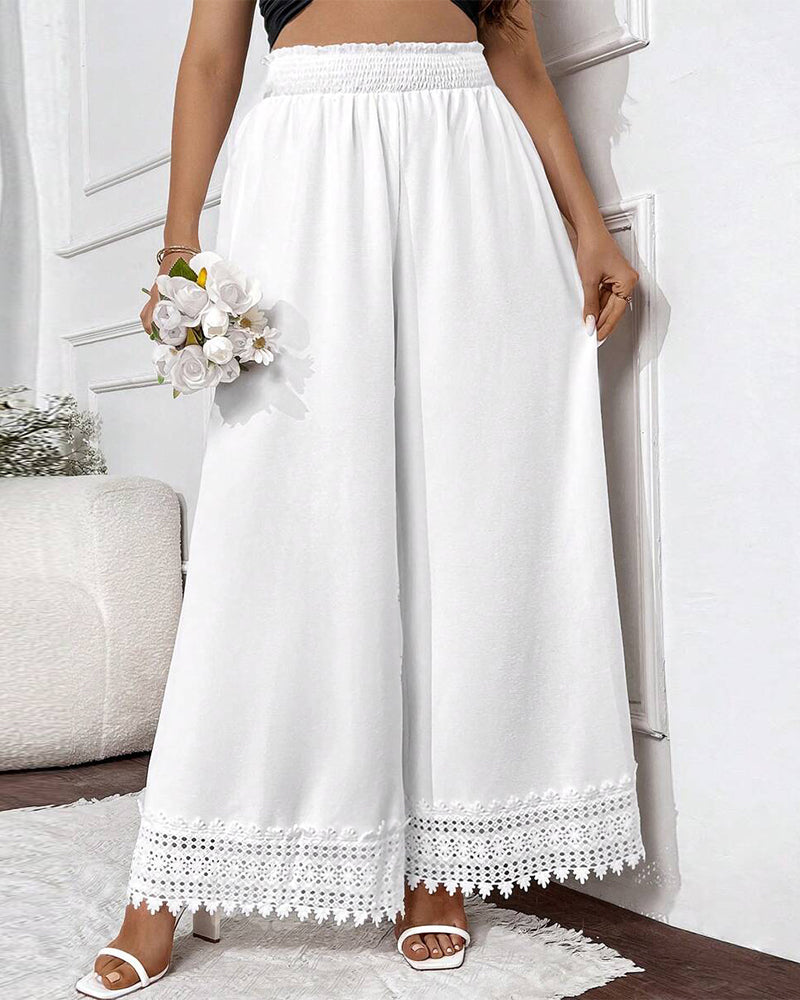 Modische Hose mit weitem Bein und Spitzennähten