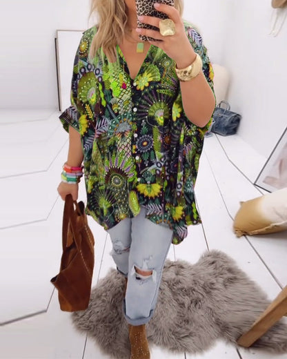 Camicetta stampata alla moda ampia