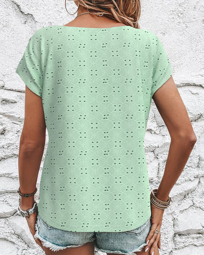 Lässige Bluse mit Rundhalsausschnitt und Hohlsaum