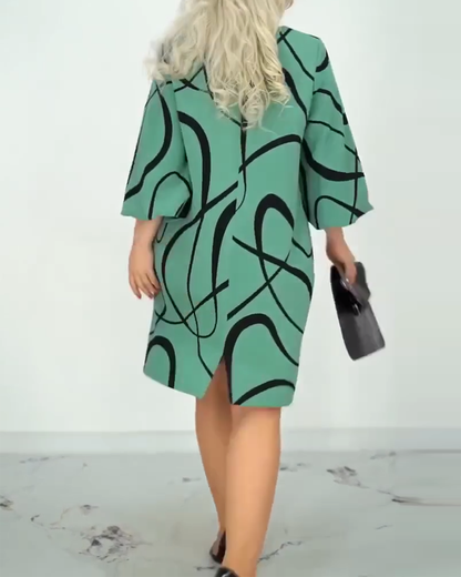 Bedrucktes Kleid mit Rundhalsausschnitt und modischem Design