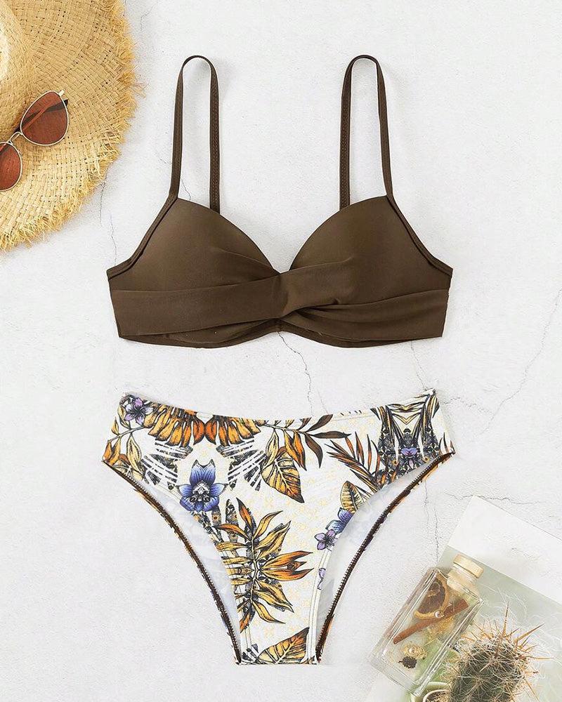 Bedruckter Triangel-Bikini mit Spaghettiträgern