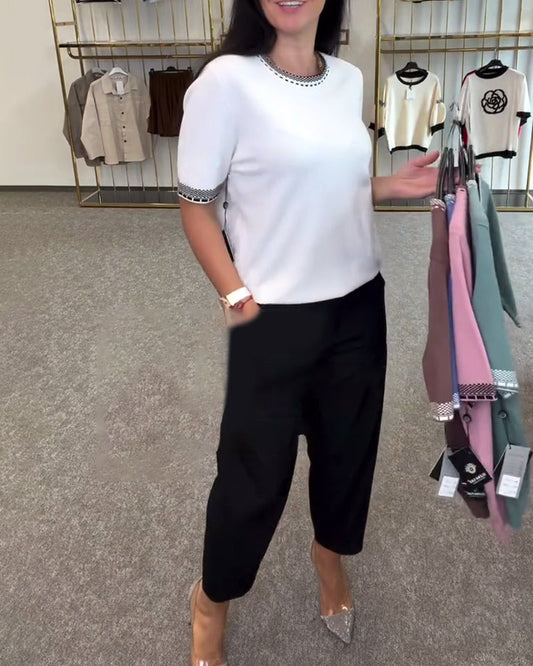 Pullover mit Rundhalsausschnitt in Kontrastfarbe