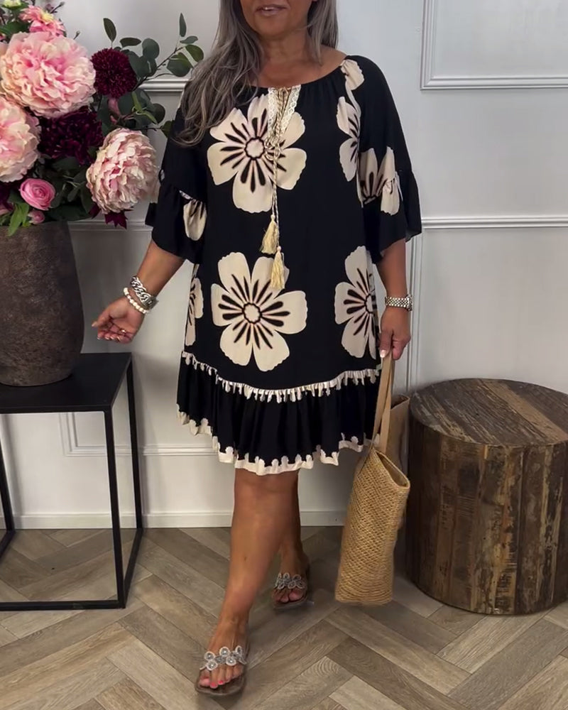 Oversize-Kleid mit Print und halblangen Ärmeln zum Binden