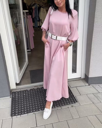 Einfarbiges Kleid mit Laternenärmeln