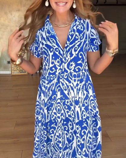 Kurzärmliges, bedrucktes Modekleid