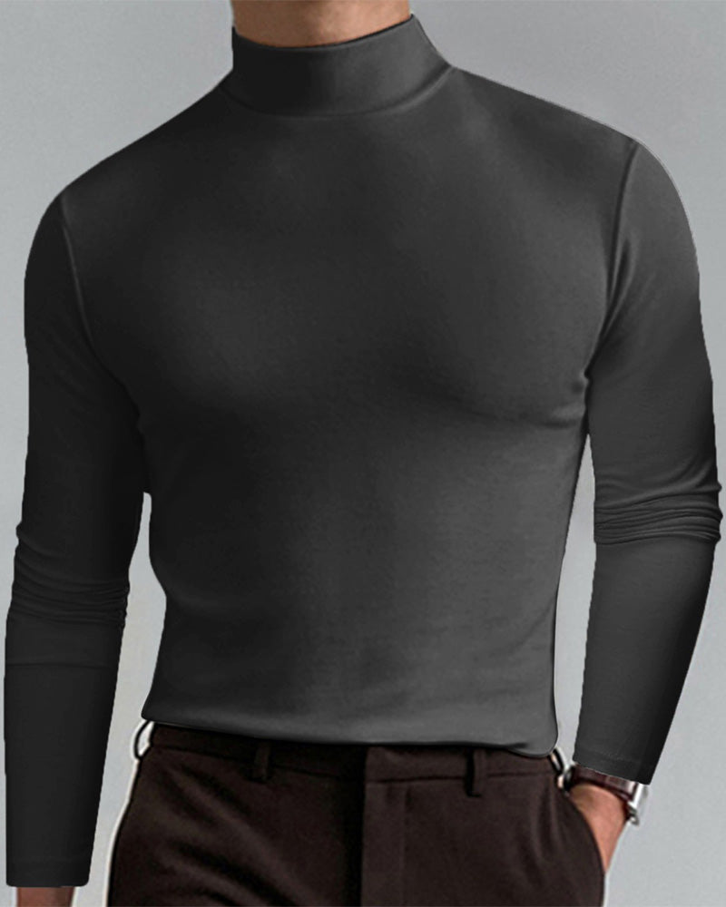 Men's Long-Sleeved Top With Slim Neckline
