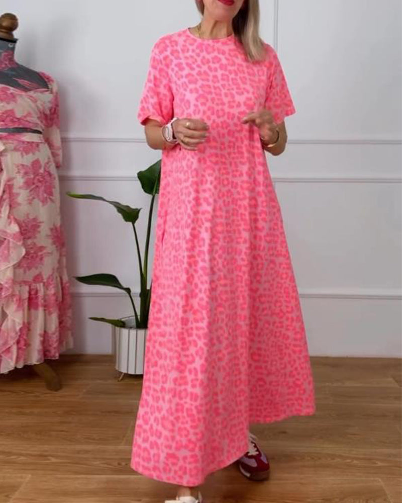 Abito a maniche corte con stampa leopardata