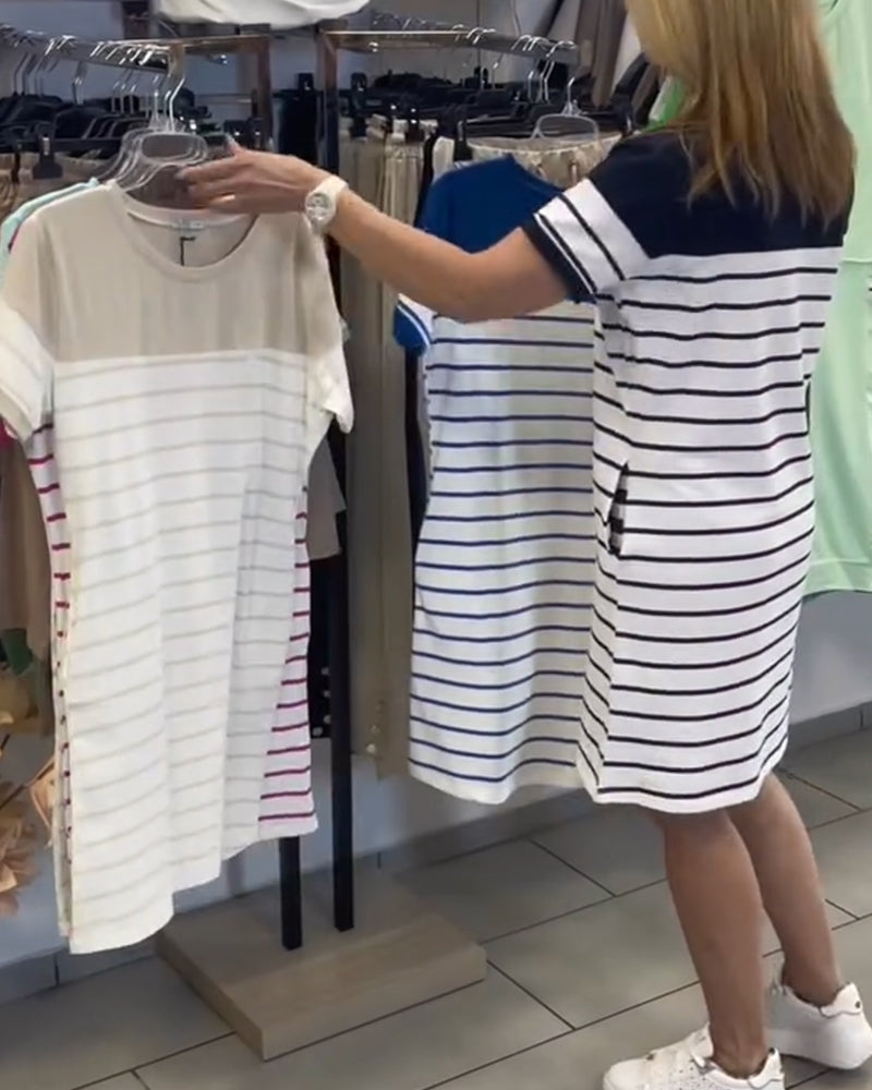 Lässiges gestreiftes Kleid mit Rundhalsausschnitt